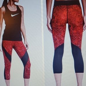 Nike Pro Capris